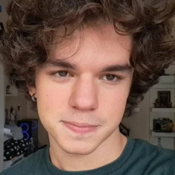 Deniz Ali Cankorur