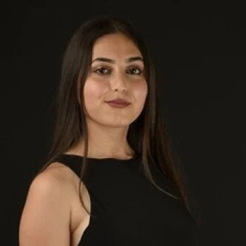 Özlem Kaya